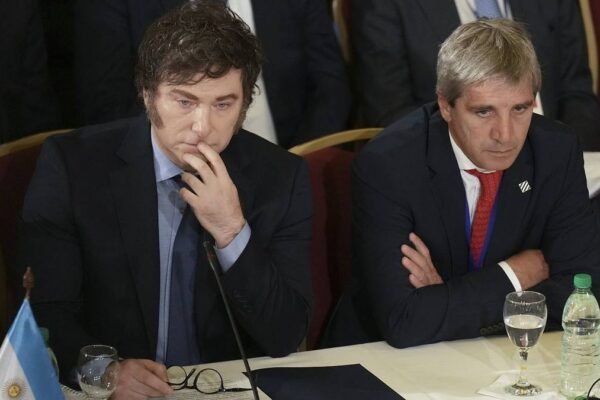 Frente al descontento social, Milei lidera la ofensiva cultural y redefine la estrategia del Gobierno