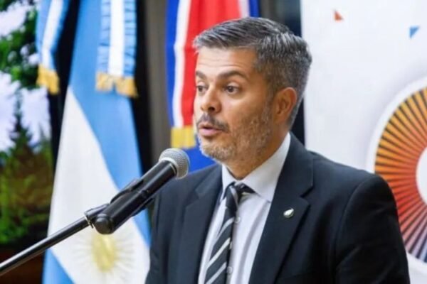 “Hay cosas que están sucediendo absolutamente alejadas de la soberanía”